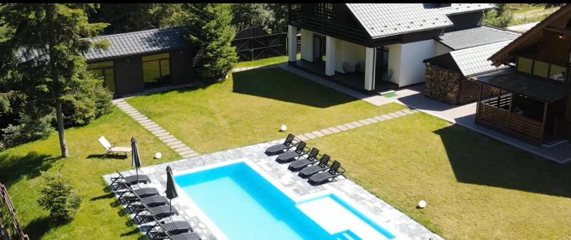 Villa Berghaus Bukovel Esterno foto