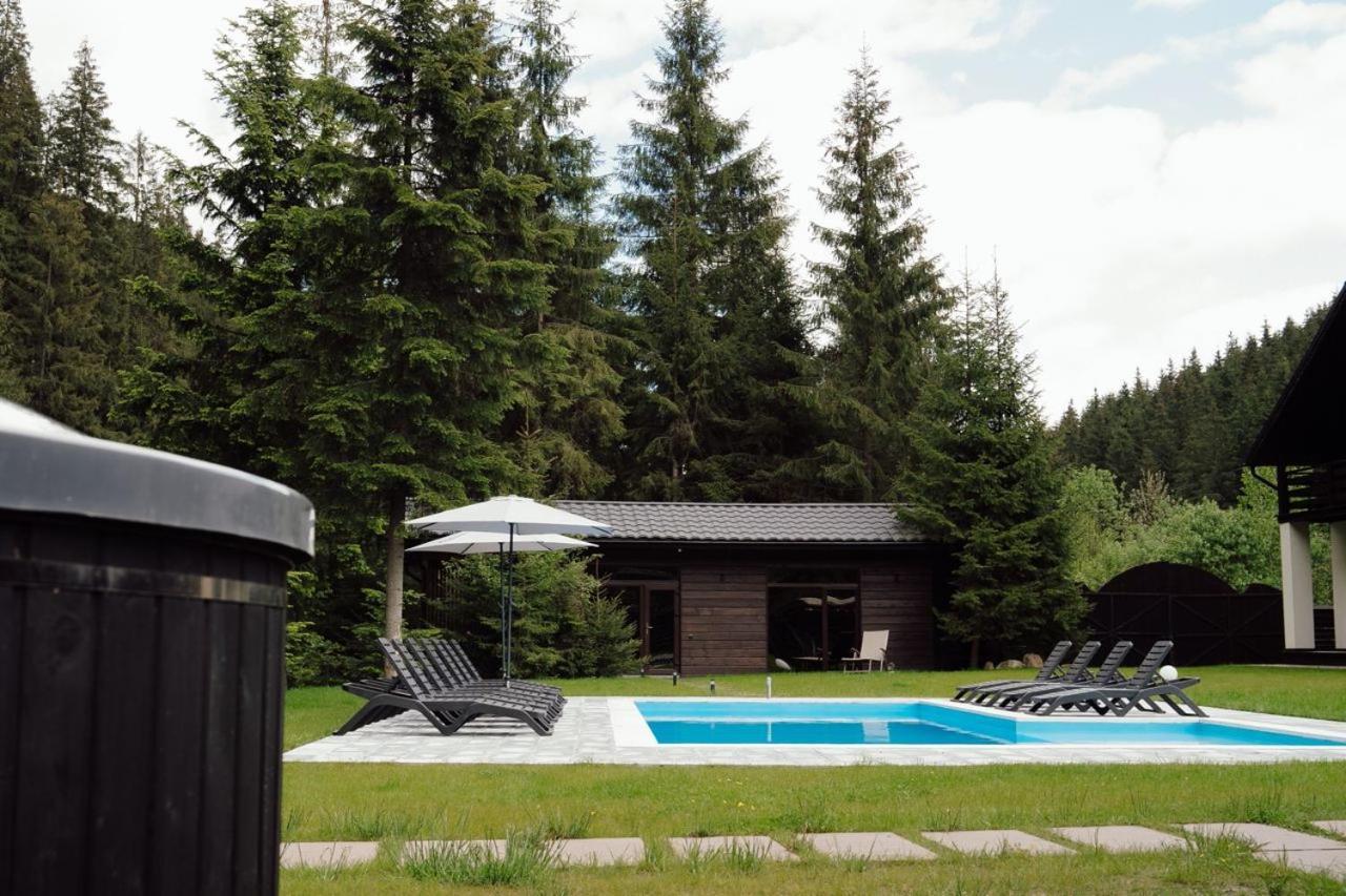 Villa Berghaus Bukovel Esterno foto