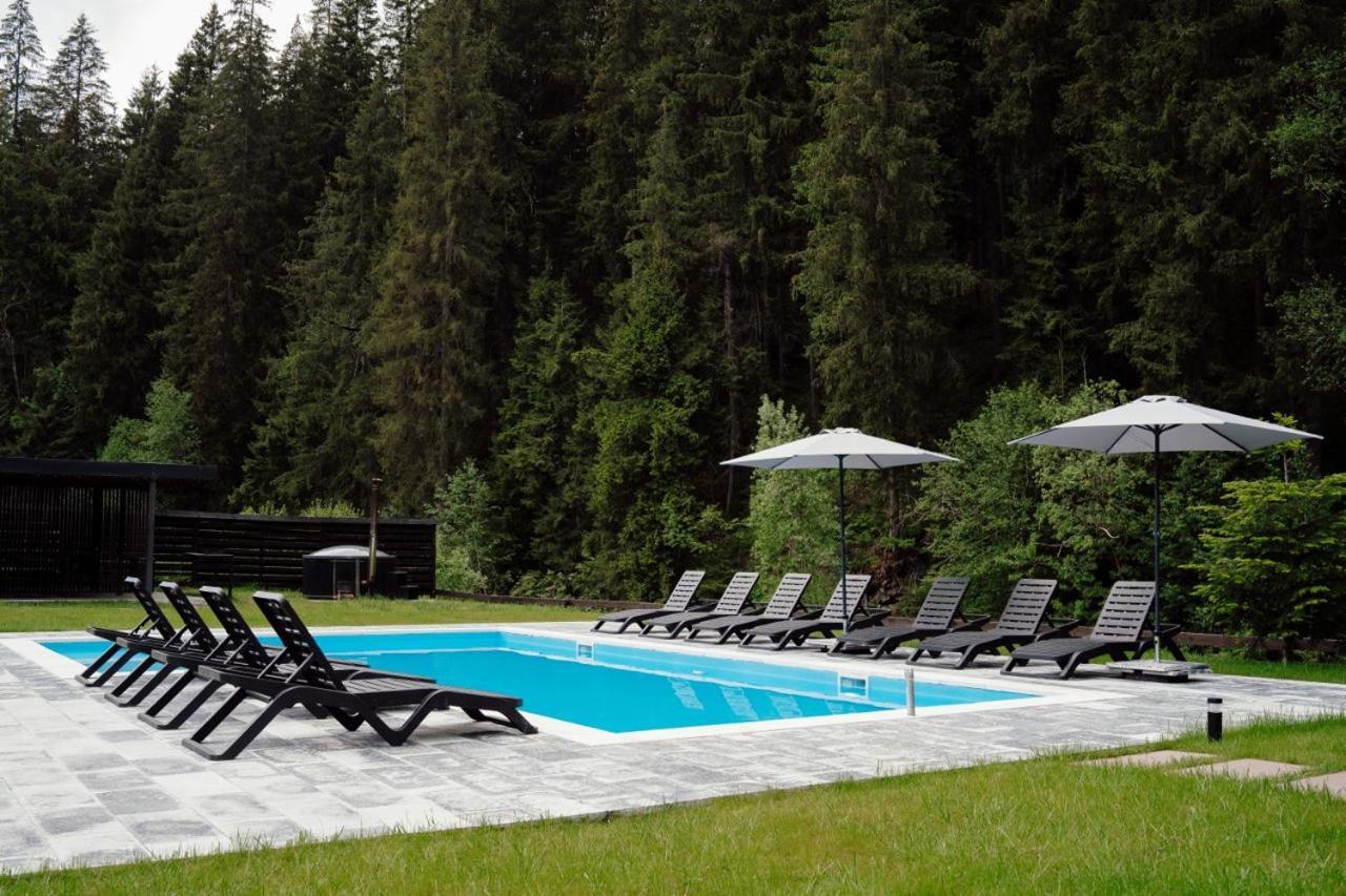 Villa Berghaus Bukovel Esterno foto
